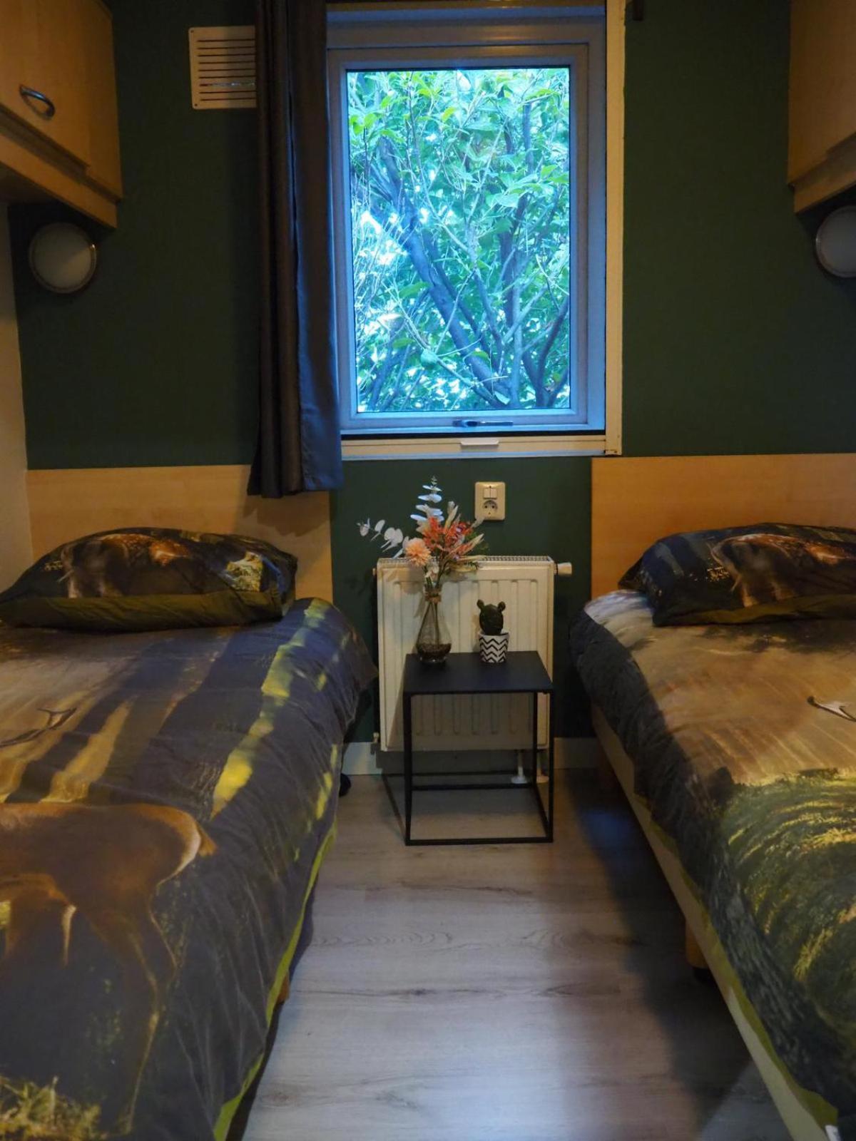Chalet Relax Putten Esterno foto