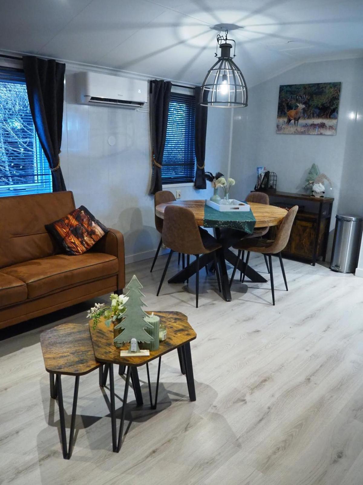 Chalet Relax Putten Esterno foto
